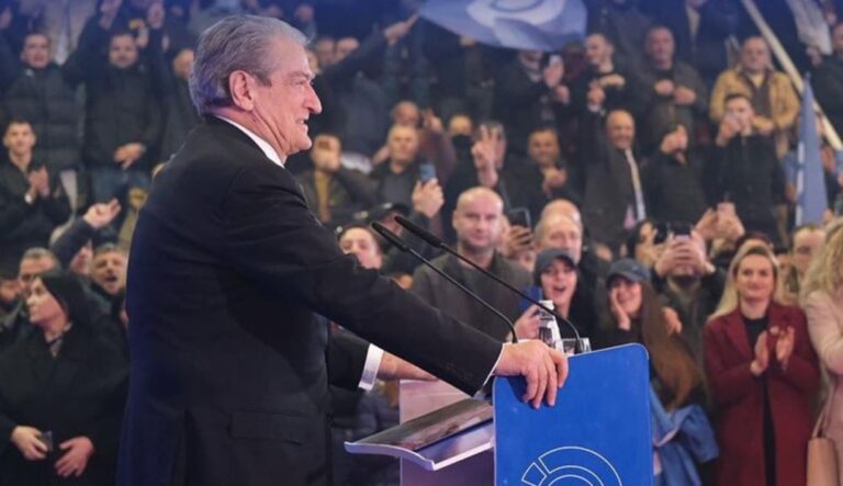 Protesta më 8 janar/ Berisha: Lulzim Bravën do ta kishin nxjerrë 1000 herë nga zyra, por u fut Rama