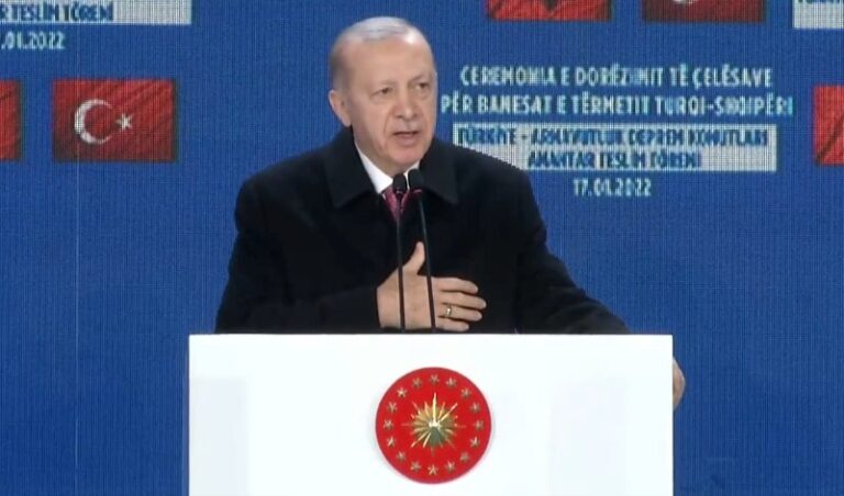 Erdogan: Uroj që miqësia jonë të vazhdojë në pafundësi!