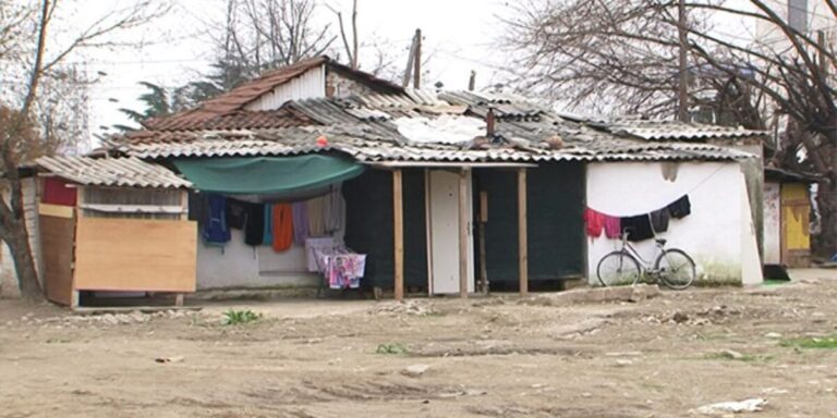Qeveria kërkon të ndryshojë skemën e ndihmës sociale