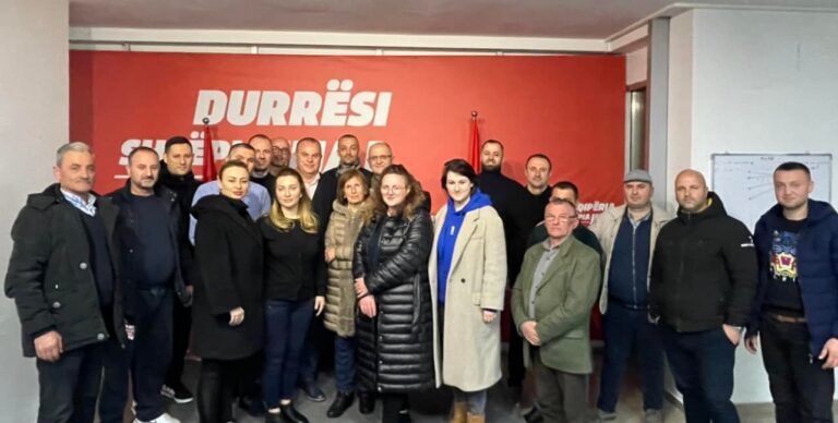 LSI mbështet Ardian Mukën në Durrës