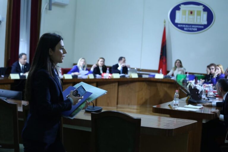 Kryebashkiakja e Durrësit mesazh PD-së: Më 6 mars do merrni përgjigje