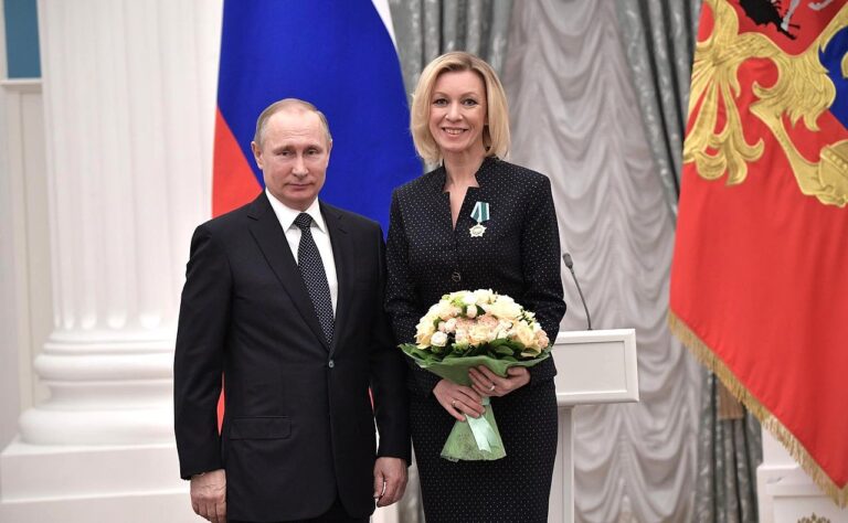Siç bëri me Ukrainën, tani Rusia po kërcënon Finlandën dhe Suedinë