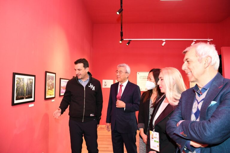 Veliaj dhe ambasadori japonez: Rrisim bashkëpunimin mes dy vendeve në 100 vjetorin e lidhjeve diplomatike
