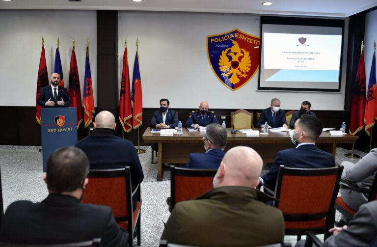 Gledis Nano prezanton strukturën e re të Njësisë së Informacionit të Pasagjerit