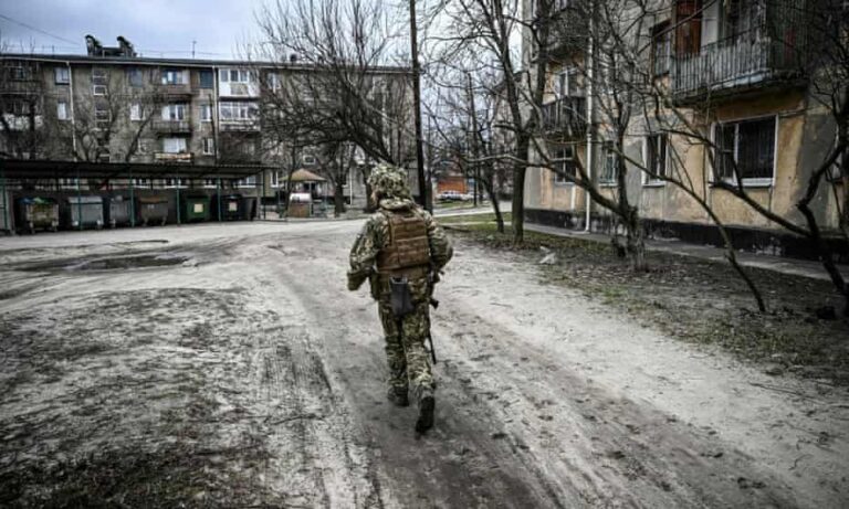 Ukraina: Kemi zmbrapsur mbi 70 sulme ruse