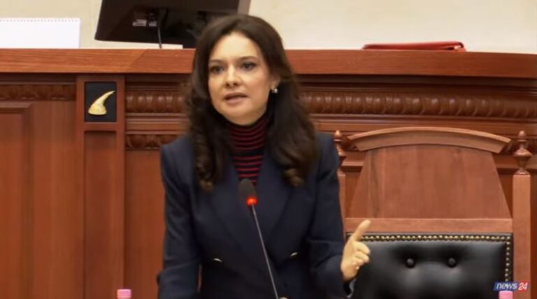 Spiropali i kthehet Bashës: Çoni letra nëpër ambasada se kush do futet në burg