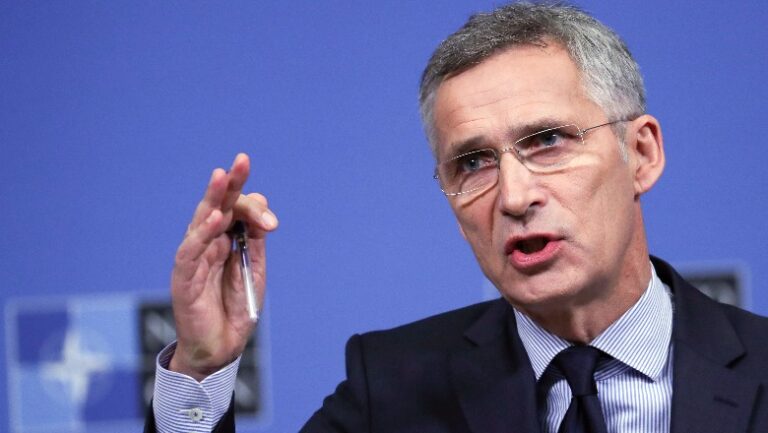 Stoltenberg: NATO ka përgjegjësi për të siguruar që konflikti të mos përhapet përtej Ukrainës