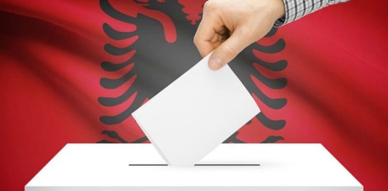Ikën energjia elektrike, pezullohet votimi në Mallakastër
