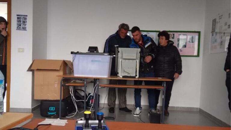 Votim familjar në Vorë
