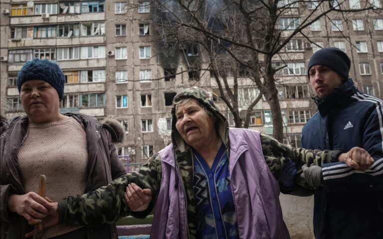 22 ditë lufte, 90 për qind e Mariupolit e shkatërruar