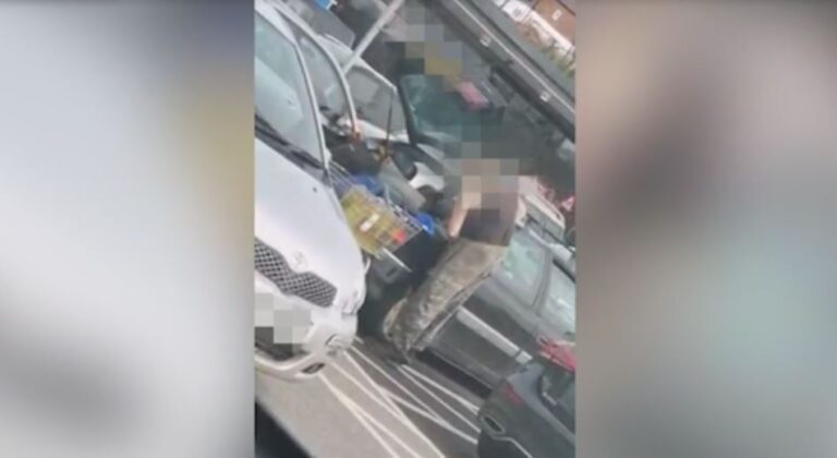 Çmimi i lartë i naftës, në Britani makinat po mbushen me vaj gatimi (VIDEO)