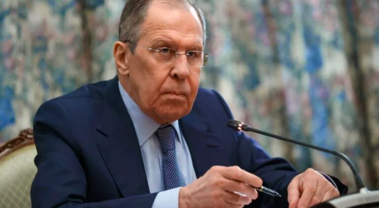 Ministri i Jashtëm rus: Rusia nuk do ta përfundojë luftën më 9 maj