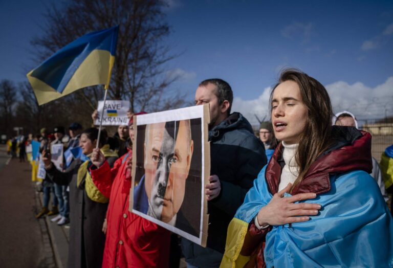 Ukraina, qendra kryesore e botës. Protesta në mbi 150 qytete
