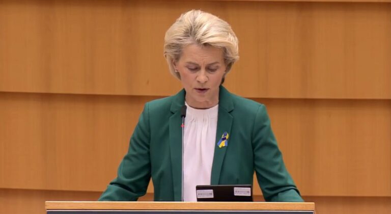 Von der Leyen: 100 ditë luftë të pajustifikueshme, BE-ja është me Ukrainën