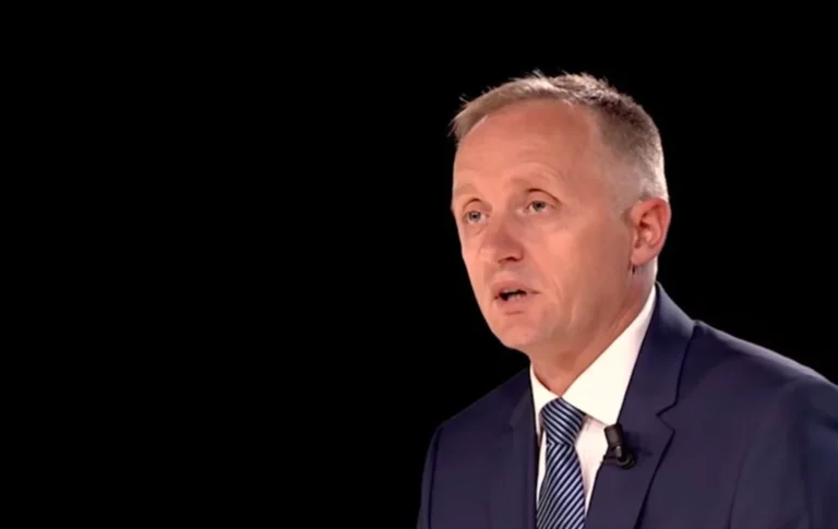 Emigrantët, “debati” i gabuar…