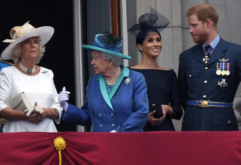 “Gruaja që babai tradhtoi të ëmën”, princ Harry nuk e duron Camilla Parker