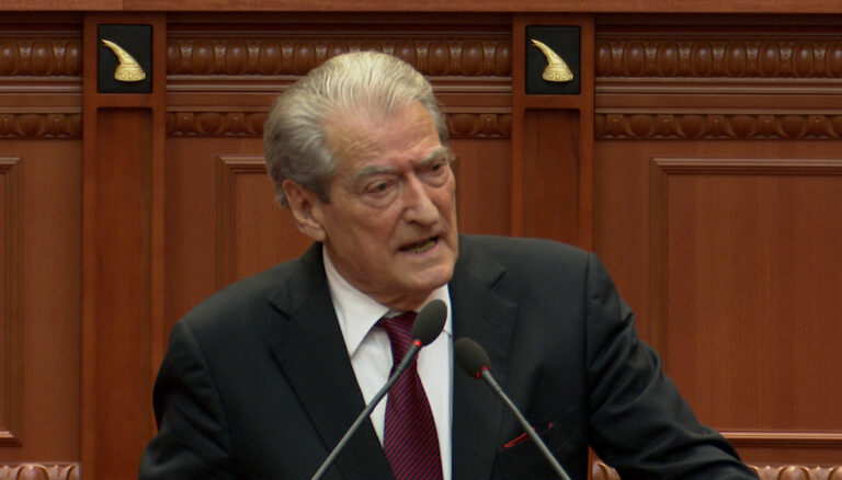 Berisha i kthehet Ramës: Opozita do t’ia garantojë 100 % vdekjen politike