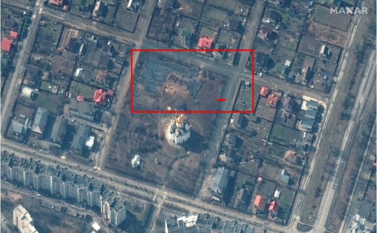 Dalin pamjet satelitore, varri masiv në Bucha duket nga hapësira (FOTO)