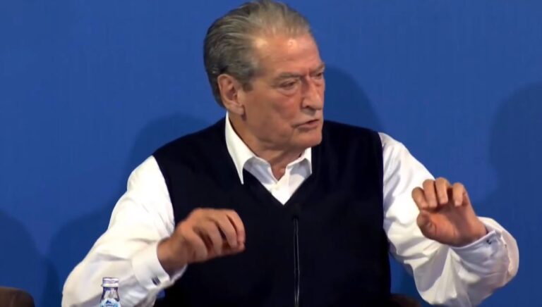 Berisha takim me demokratët e Durrësit: Rama ta lërë portin në duart e qytetarëve dhe Dubain atje ku është