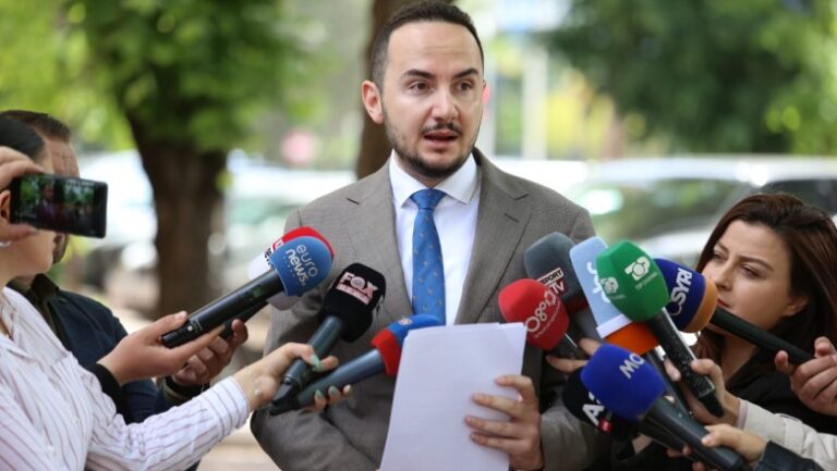 Kronikë/ Jo më kaos në Kuvend? Salianji: PD bashkohet për 2 javë