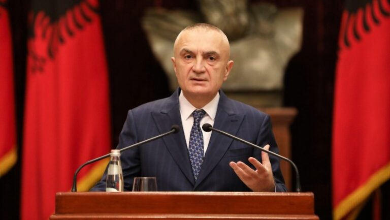 Reagon Presidenti Meta për hartën e re gjyqësore: Situata nuk zgjidhet me shkrirje drastike të gjykatave