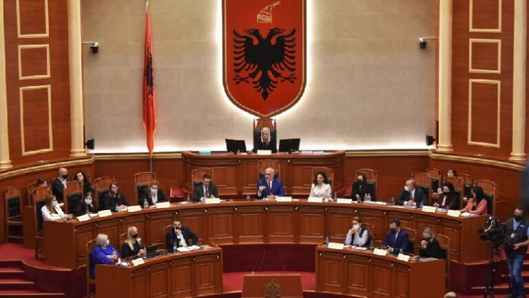 24 orë për të vendosur raundin e parë për Presidentin, PS dhe PD do vendosin të martën