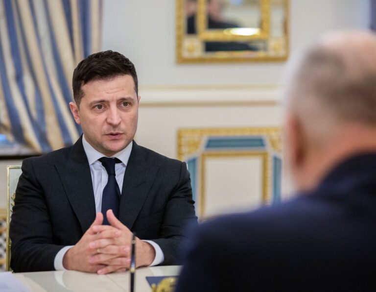 Zelensky kërkon bllokimin e turistëve rusë/ Rama: Nuk ka vendim nga BE-ja, nuk e bëjmë dot