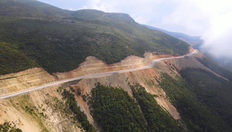 Rama nxjerr pamjet nga bypass-i i Vlorës: Lehtësim i trafikut dhe zhvillim turistik i qytetit bregdetar