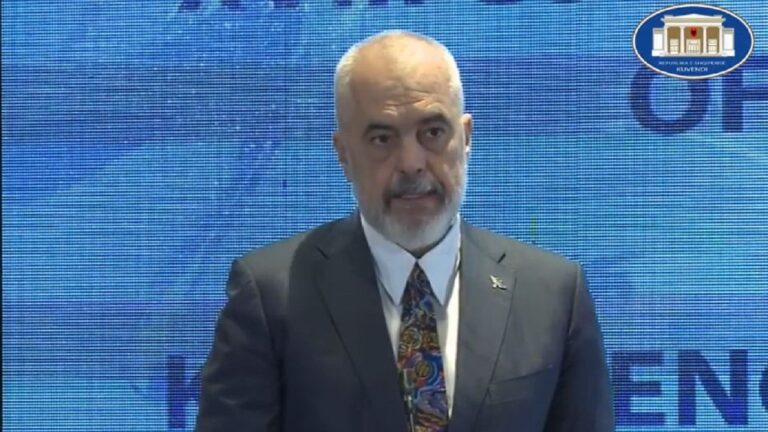 Rama flet për integrimin në BE: Shtegu drejt së ardhmes, i vështirë. Jemi peng i një bllokimi mes dy vendeve