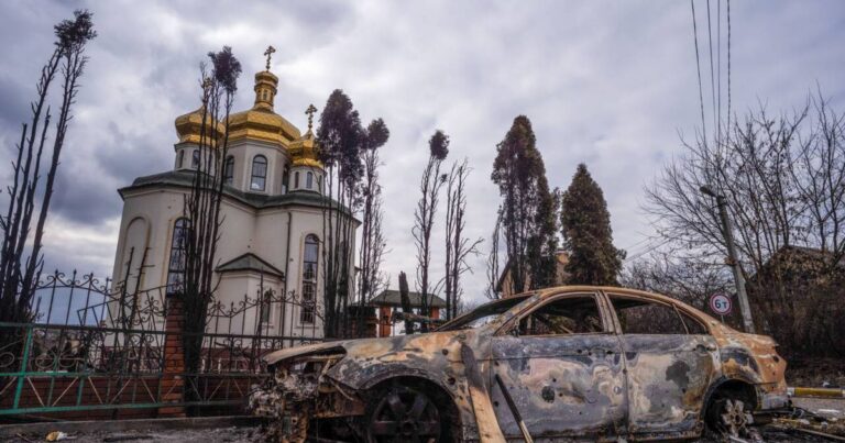 Zelensky jep shifrat e trishta: 113 kisha janë shkatërruar ose dëmtuar nga ushtria ruse