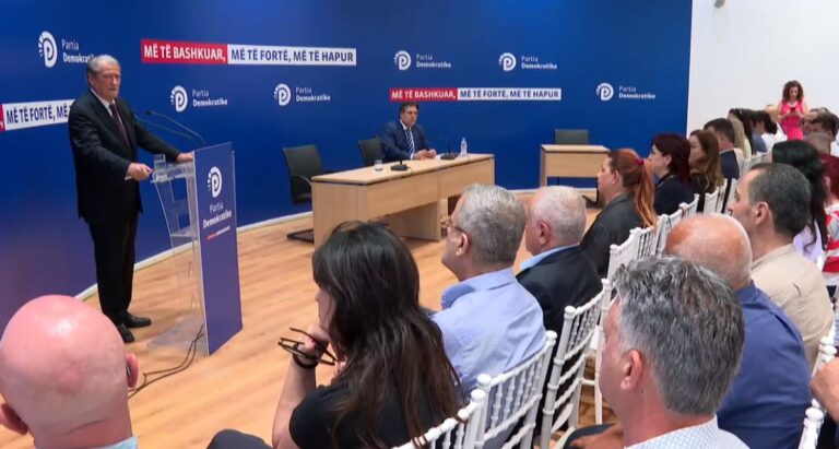 Bujar Nishani shpallet kryetar nderi i Këshillit Kombëtar të PD-së