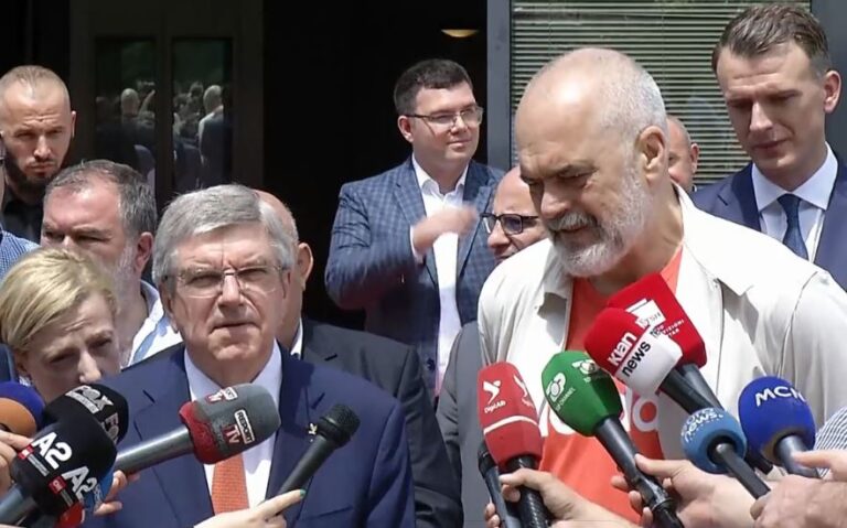 Rama: Forcojnë lëvizjen olimpike në shkolla, Presidenti i Komitetit Olimpik Ndërkombëtar: Sporti në Shqipëri po ecën