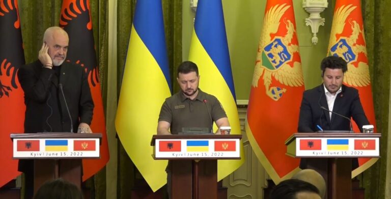Rama në Kiev: Gati të rindërtojmë një bllok banesash në Irpin, në mënyrë ballkanike pa burokraci