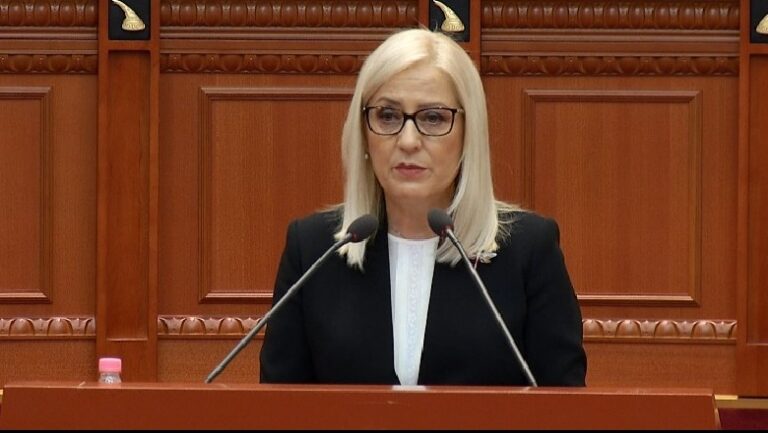 Kushtetuta mbush 25 vjet, Lindita Nikolla: Kuvendi do ta mbrojë deri në fund