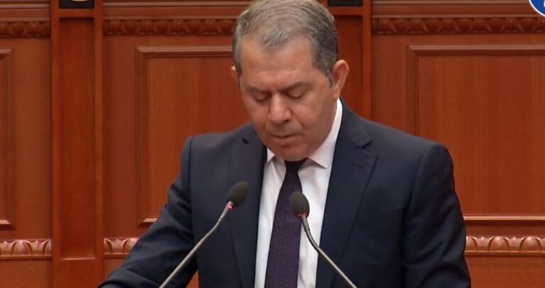 Shpëtim Idrizi: Greqia të kërkojnë falje për çamët, ne duhet të jemi bashkë