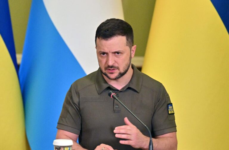 Presidenti ukrainas, Zelensky: Lufta nuk do të përfundojë derisa të çlirohet Krimea