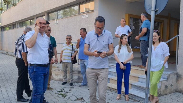 Thyhet bojkoti për hartën e re gjyqësore, disa avokatë marrin pjesë në gjyqe