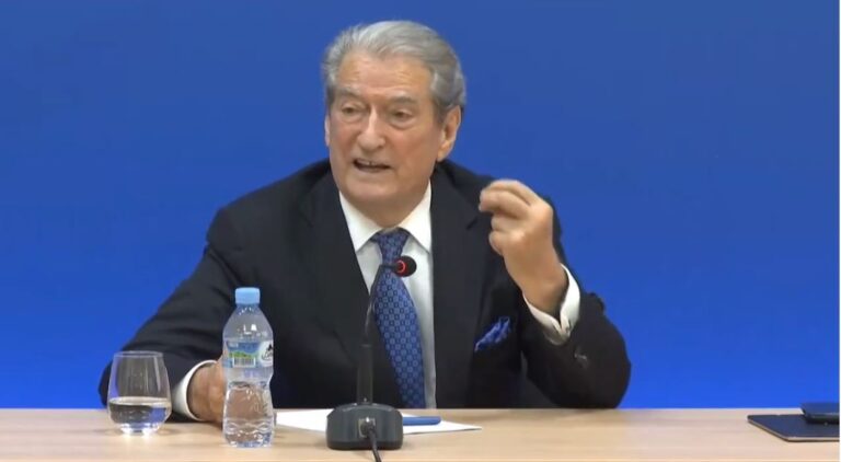 Sali Berisha: Vendimi për bojkotin e Samitit të BE-së u mor në Beograd