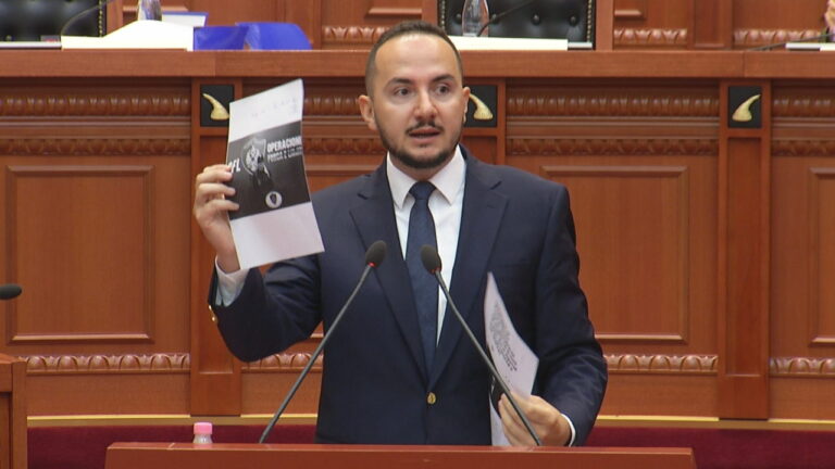 Salianji-ministrit Çuçi: OFL-ja u krijua që kriminelët të përfshihen në fushatë