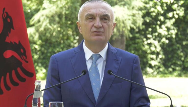 Presidenti Meta thirrje qeverisë: Të minimizohet dhënia e koncesioneve, po jepen në mënyrë korruptive e klienteliste