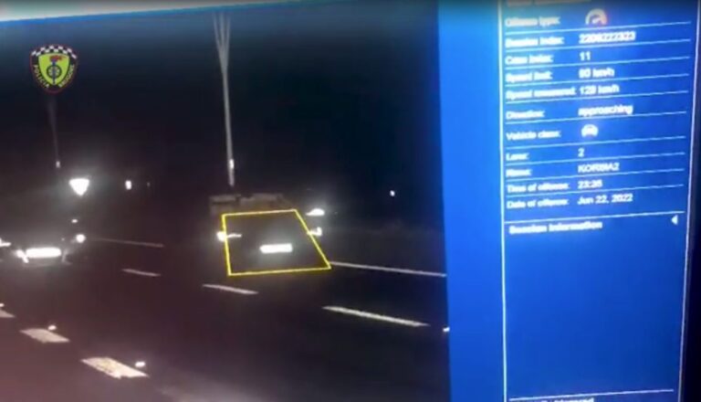 Makinat ”spiune”, mbi 600 patenta të pezulluara për një javë