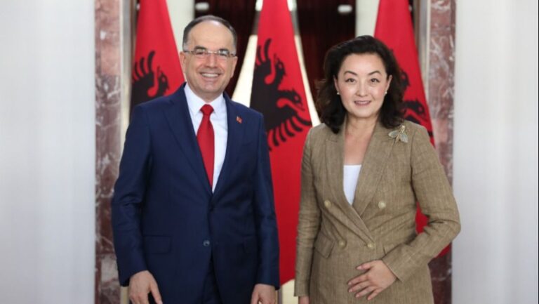Presidenti Begaj takon Yuri Kim: Partneriteti ynë është shumë i çmuar në forcimin e demokracisë