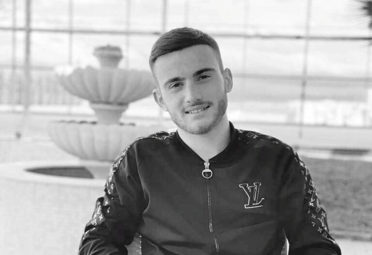 Futbollisti 18-vjeçar humbi jetën mes dallgëve, mesazhi i Dukës: U trondita, nuk kam fjalë