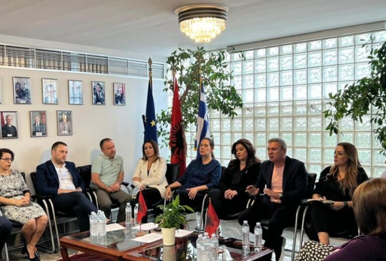 PS takim me shqiptarët në Greqi, Gjiknuri: Diskutuam mbi çështjen e pensioneve, lejet e qëndrimit dhe votën e diasporës