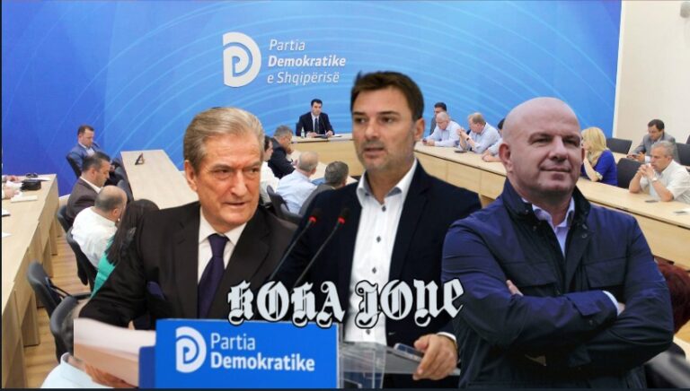 Akoma Opozitë me tre grupime!