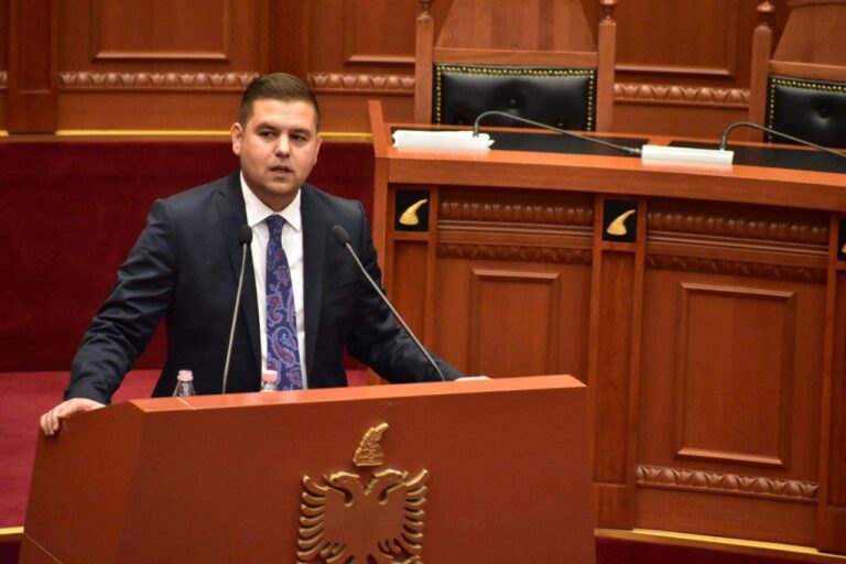 Braimllari: 14 maji është betejë kombëtare. Do fitojmë Tiranën, Elbasanin dhe Durrësin