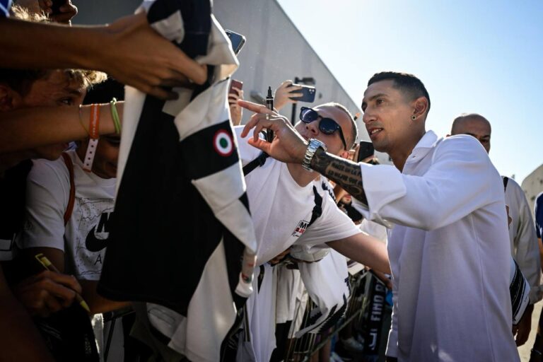 Di Maria pritet si Ronaldo te Juventusi, kryen vizitat mjekësore