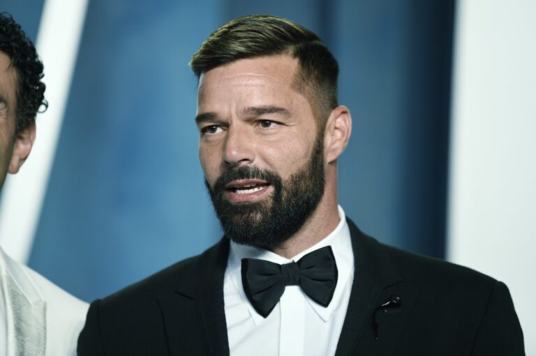 ZYRTARE! Ricky Martin kërkohet nga Policia