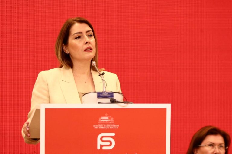 Manastirliu: Ngritëm 40 shërbime sociale në territor përmes Fondit Social