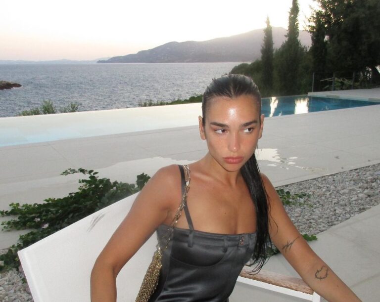 “Një vajzë shqiptare në Shqipëri”, Dua Lipa po shijon pushimet në jug